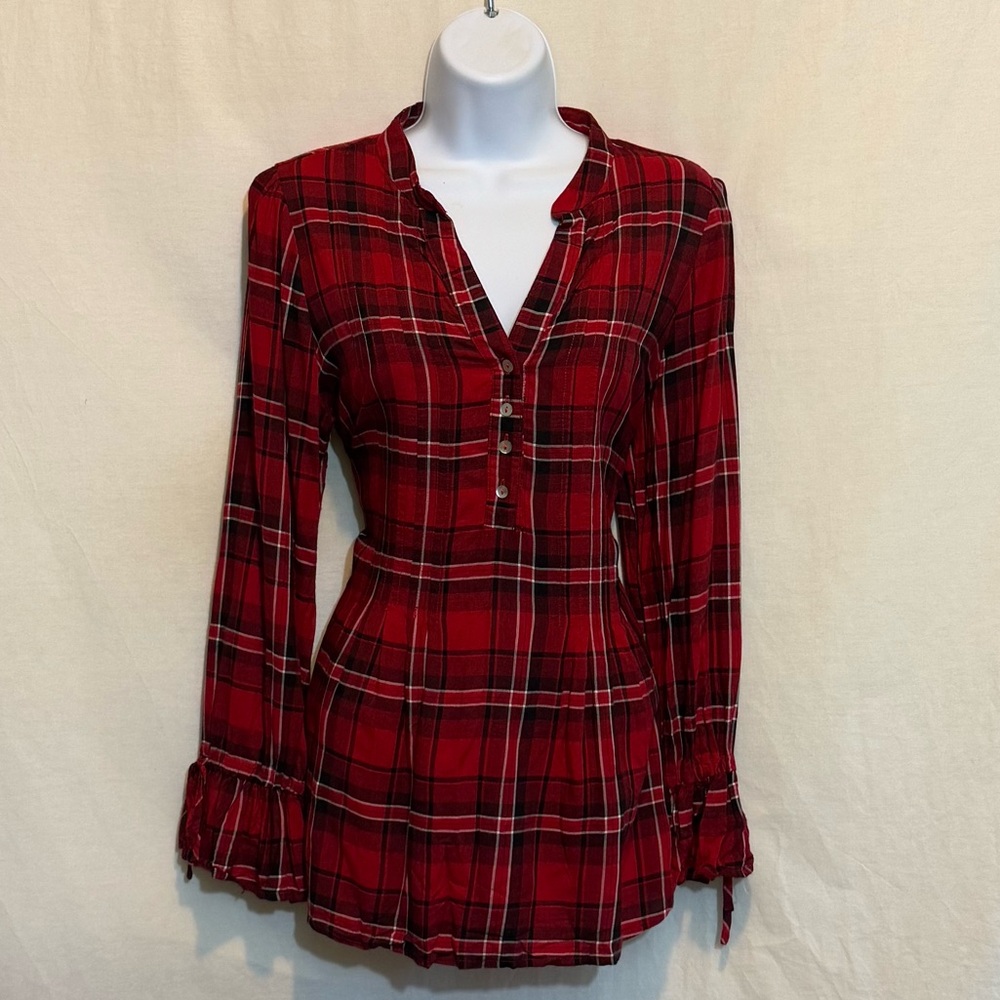 E-59 Suzanne Betro Red Black & White Plaid Long Bell Sleeve Blouse Size S